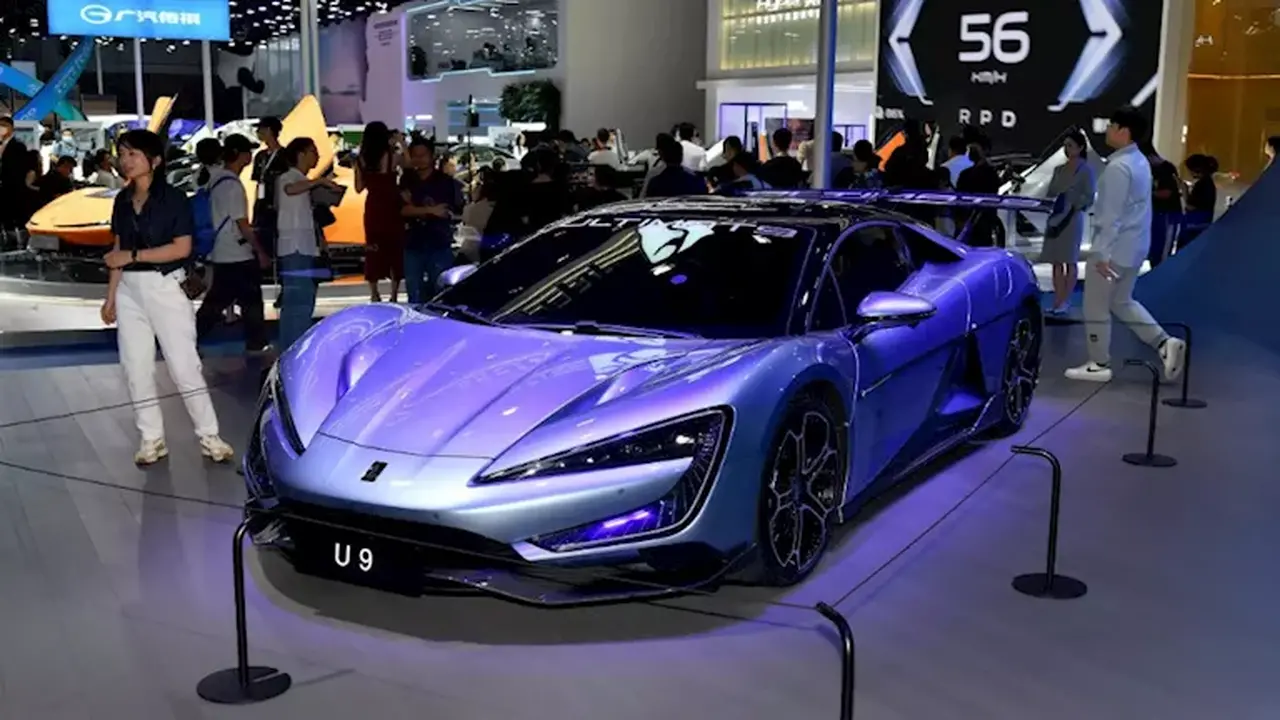 “السيارة الراقصة”.. مواصفات وأسعار Yangwang U9 الخارقة من BYD